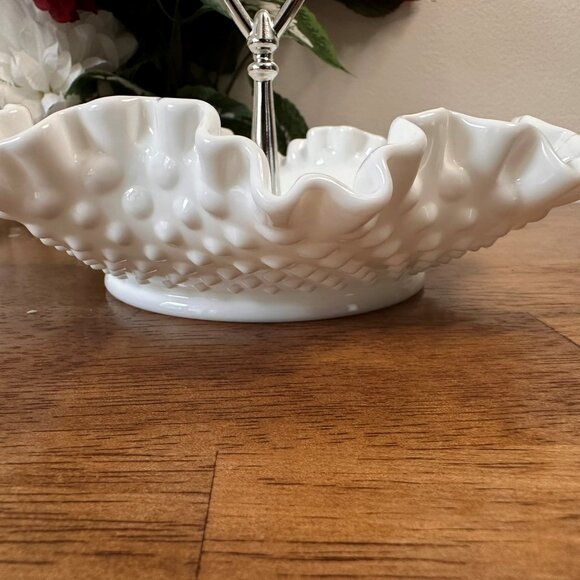 Fenton Hobnail Milk Glass‎ Sandwich Tray Tidbit Server Ruffled Edge Handle - Picture 6 of 6